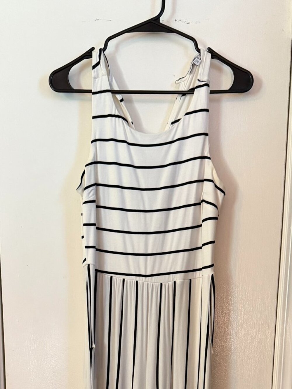 Sweetest Striped Wide Leg Jumpsuit | Black & White Sleeveless Pocketed Romper